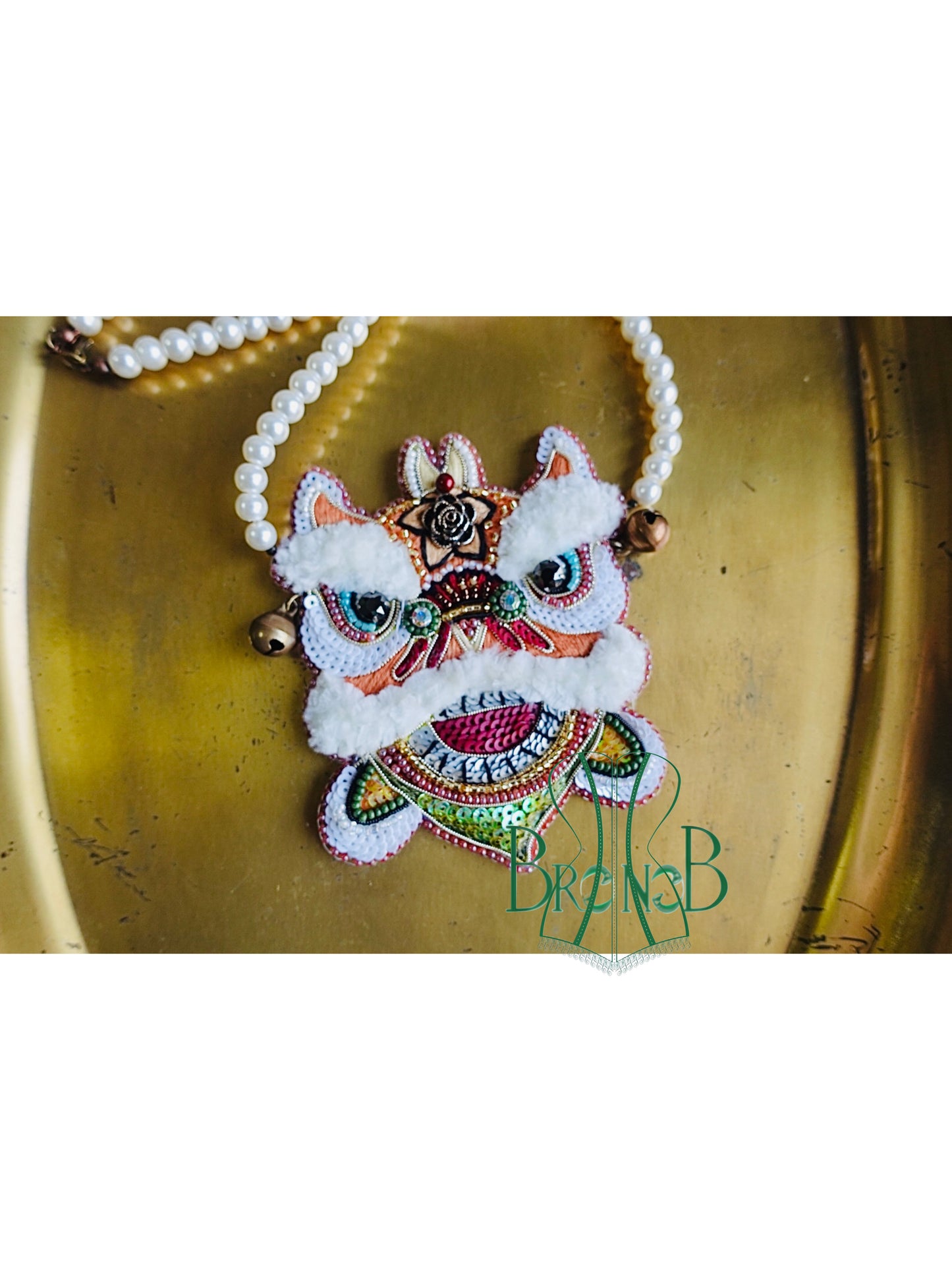 THE LUXURY KY LAN BRACELET & BAGS HANDMADE BEADED