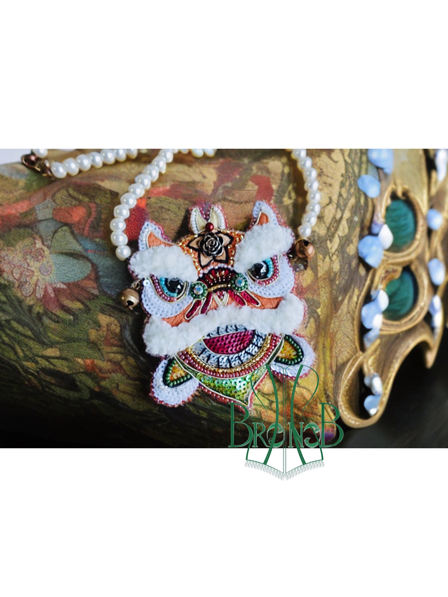 THE LUXURY KY LAN BRACELET & BAGS HANDMADE BEADED